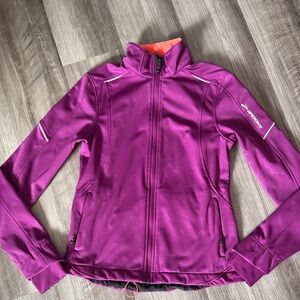 Brooks Shelter Technology medium women's running jacket wind water resistant